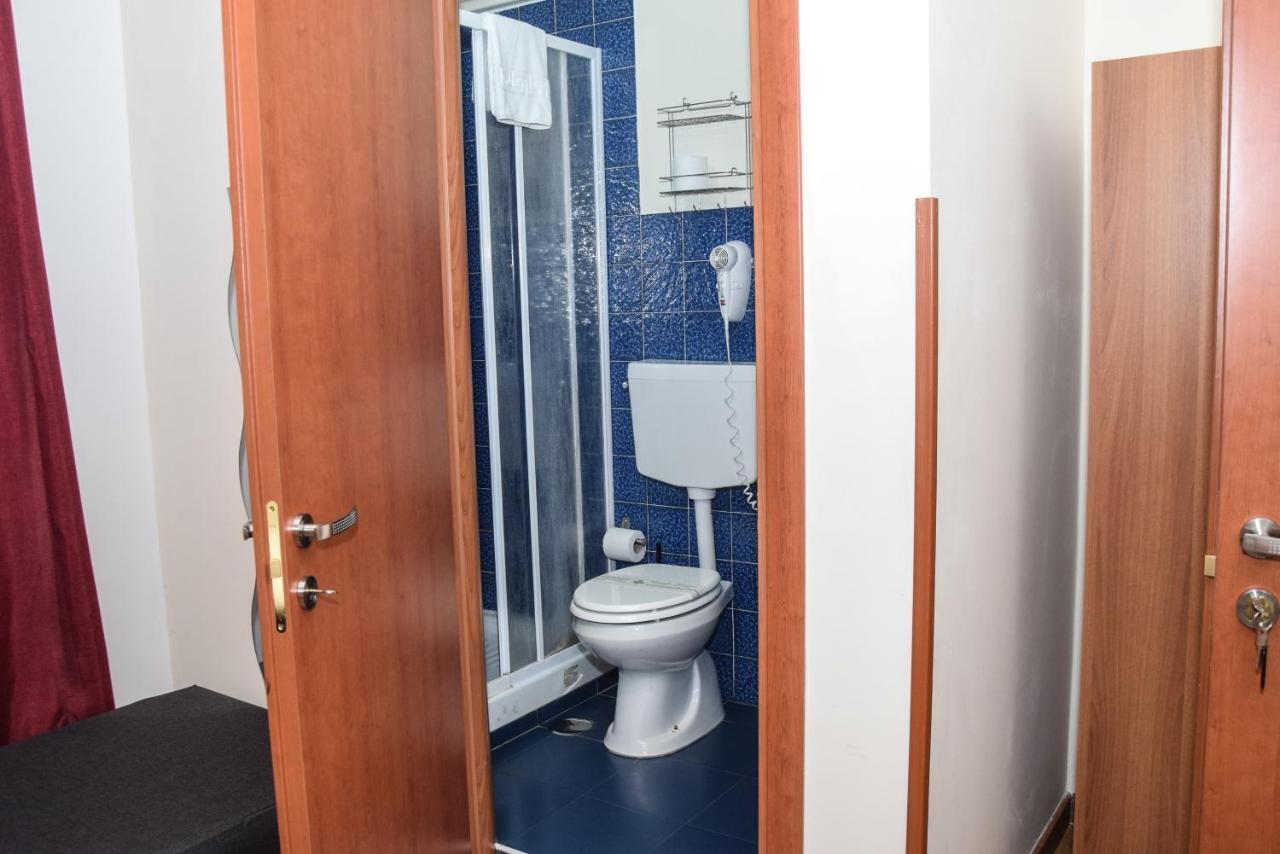 Hotel Kennedy Napoli Ngoại thất bức ảnh